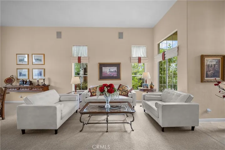 21634 Canyon Heights Circle, Saugus, California 91390