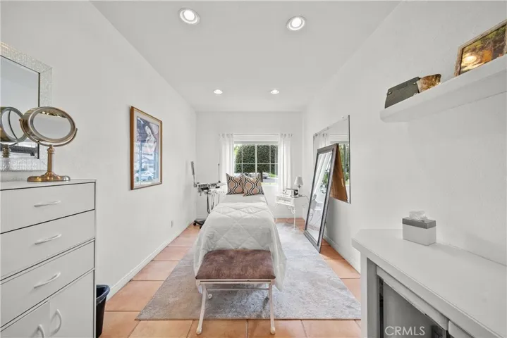 21634 Canyon Heights Circle, Saugus, California 91390