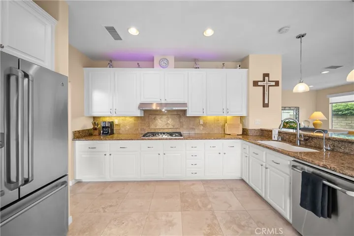 21634 Canyon Heights Circle, Saugus, California 91390