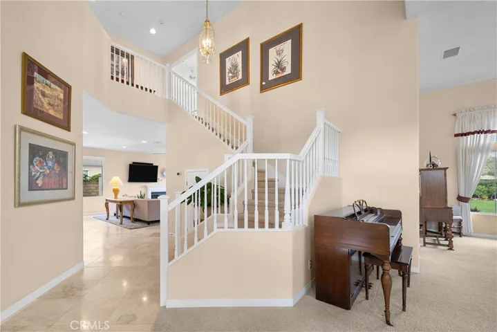 21634 Canyon Heights Circle, Saugus, California 91390