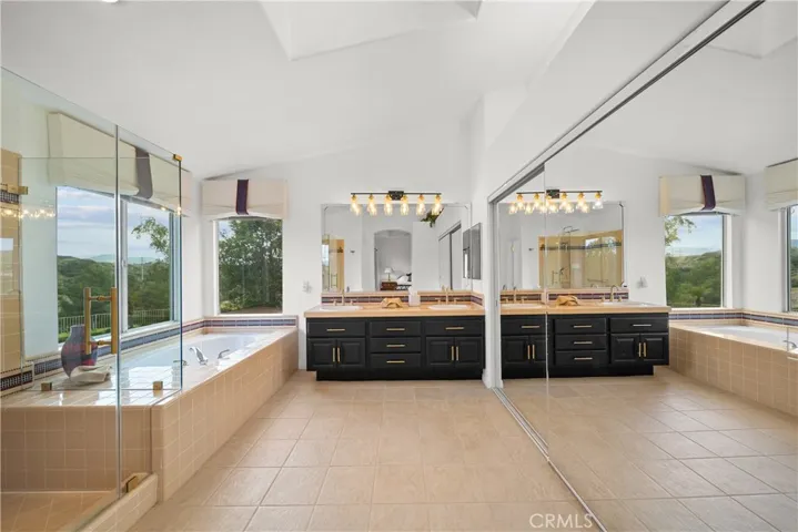 21634 Canyon Heights Circle, Saugus, California 91390