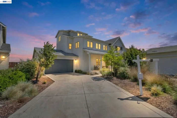 GATED DELTA COVE COMMUNITY