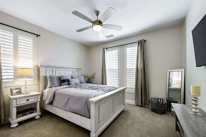 20251209212207506518000000-o