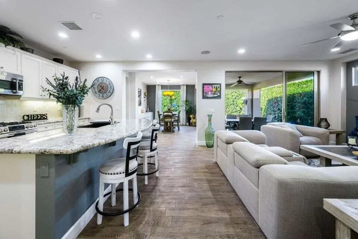 20251209212103753485000000-o