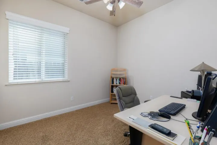 1827 N Joshua Avenue, Clovis, California 93619