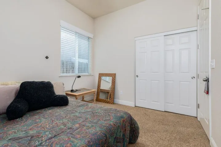 1827 N Joshua Avenue, Clovis, California 93619
