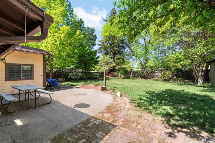 1268 Manzanita Ave, Chico, California 95926