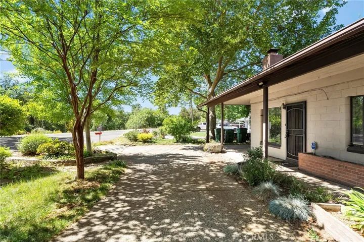 1268 Manzanita Ave, Chico, California 95926