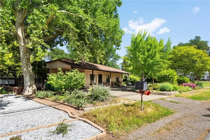 1268 Manzanita Ave, Chico, California 95926