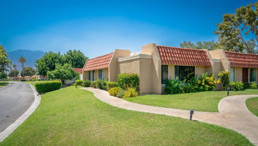 35526 Feliz Court Exterior