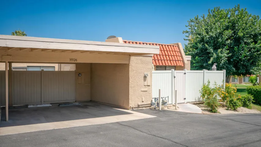 35526 Feliz Court Exterior