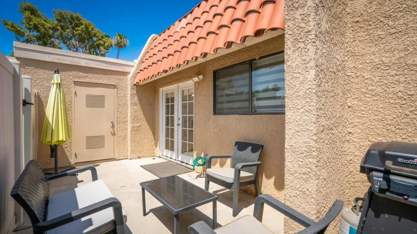 35526 Feliz Court Exterior