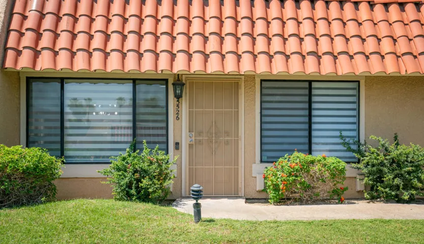 35526 Feliz Court Exterior
