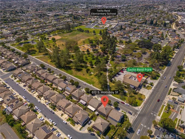 AERIAL SURROUNDING AREA/ TWILA PARK