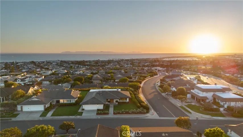 3501 Sausalito, Corona Del Mar, California 92625