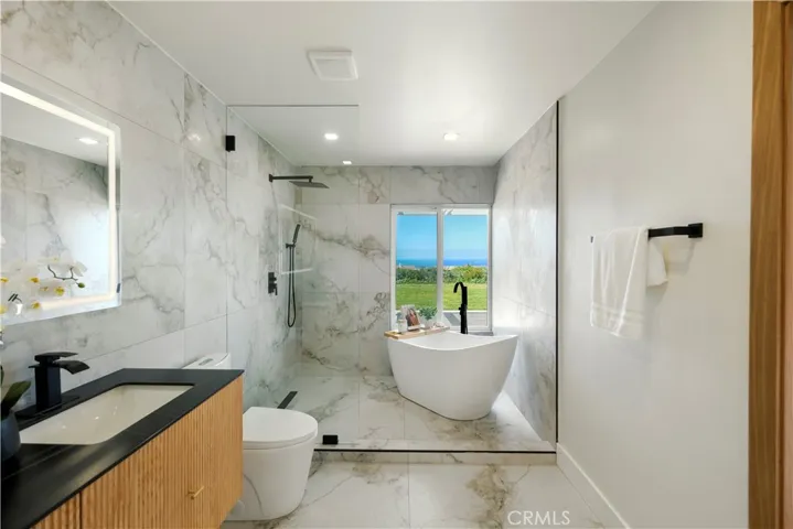 3501 Sausalito, Corona Del Mar, California 92625