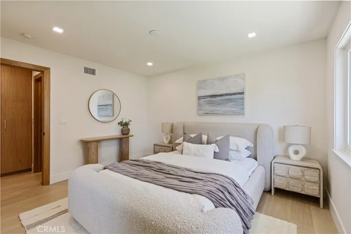 3501 Sausalito, Corona Del Mar, California 92625