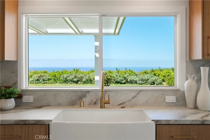 3501 Sausalito, Corona Del Mar, California 92625