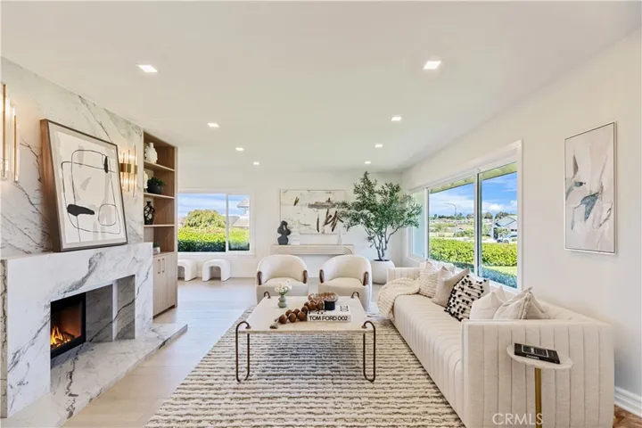 3501 Sausalito, Corona Del Mar, California 92625