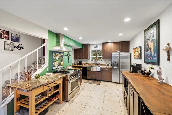 216 W Escalones, San Clemente, California 92672