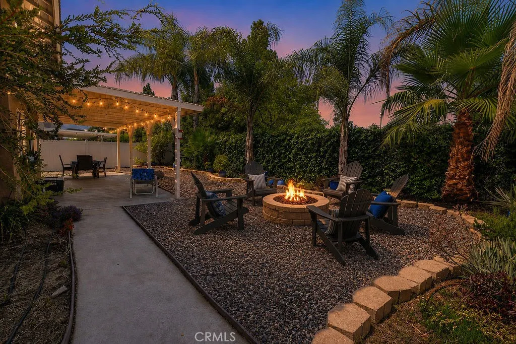Virtual Twilight Backyard