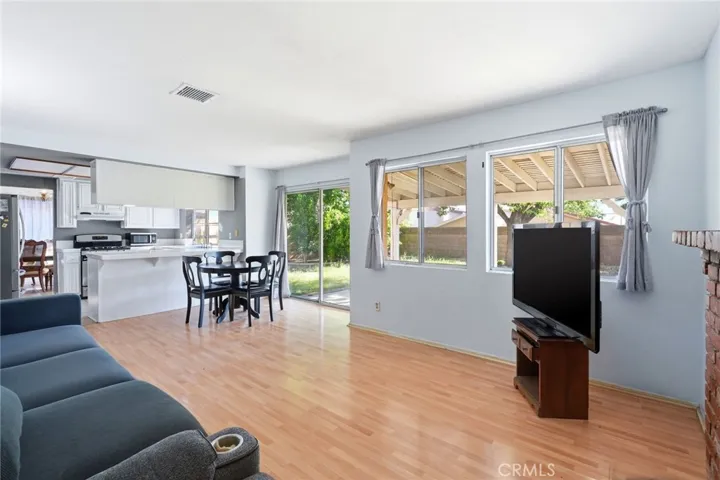 43920 Comstock, Lancaster, California 93535