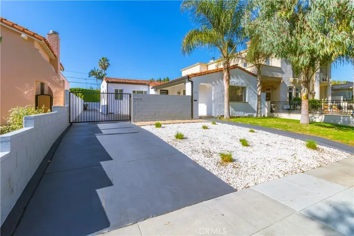161 N Willaman Drive, Beverly Hills, California 90211