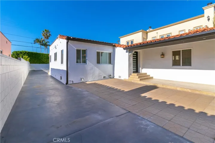 161 N Willaman Drive, Beverly Hills, California 90211