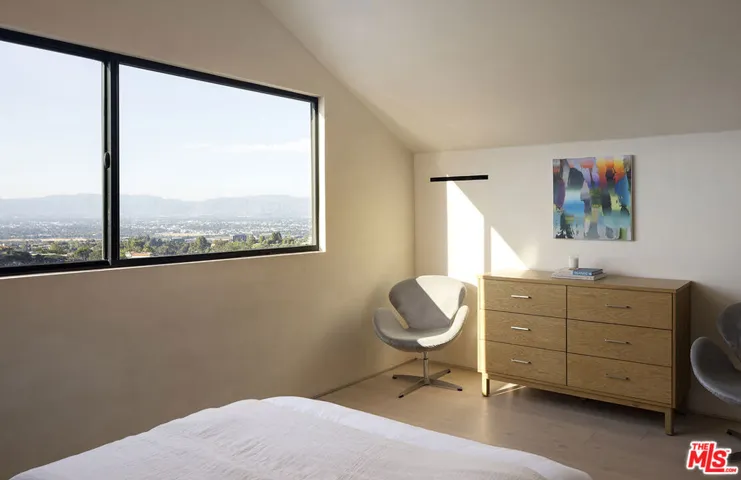 Upstairs Bedroom Suite