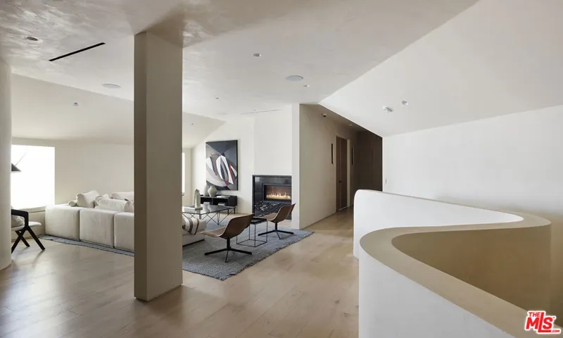 Upstairs Entertainment | Dawn