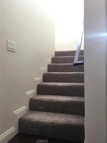 Photos taken before current tenants moved in. Actual condition may vary.