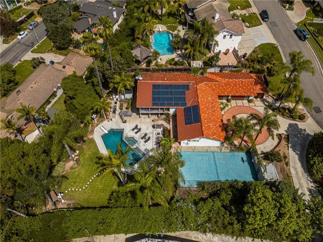 The cul-de-sac that the property faces on the right of this photo has only a few homes located on it.