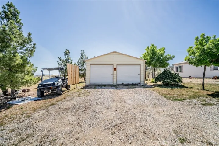 5131 Cygnet Road A-b, Phelan, California 92371
