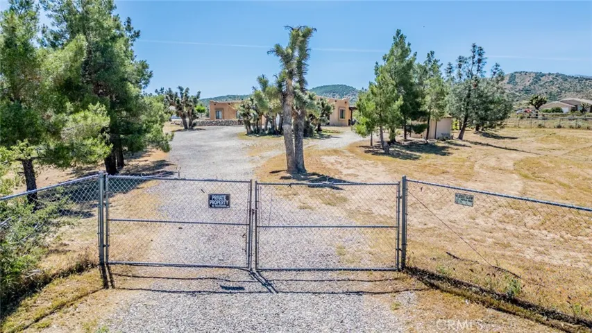 5131 Cygnet Road A-b, Phelan, California 92371