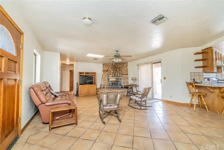 5131 Cygnet Road A-b, Phelan, California 92371