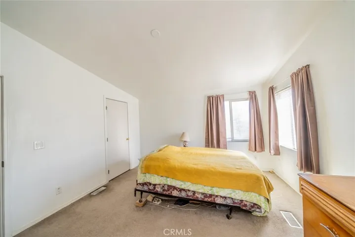 5131 Cygnet Road A-b, Phelan, California 92371