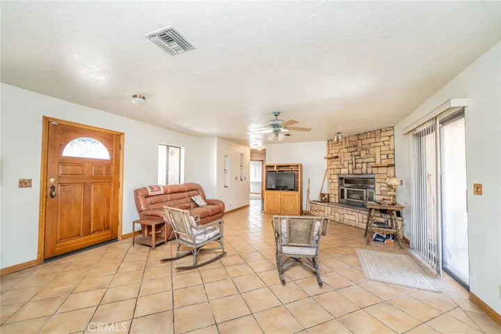 5131 Cygnet Road A-b, Phelan, California 92371