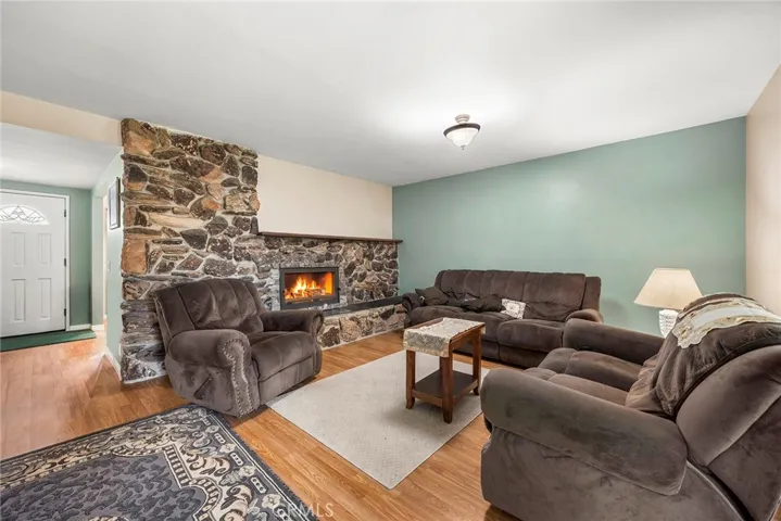 718 Kenoak, Placentia, California 92870