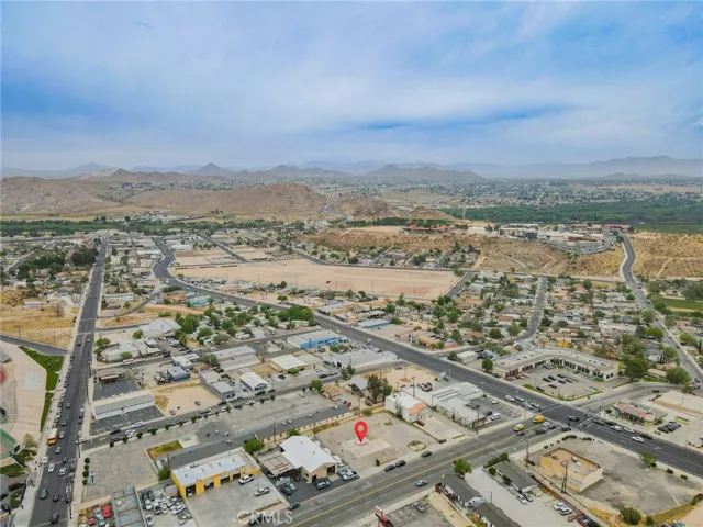 16650 Mojave Dr, Victorville, California 92395