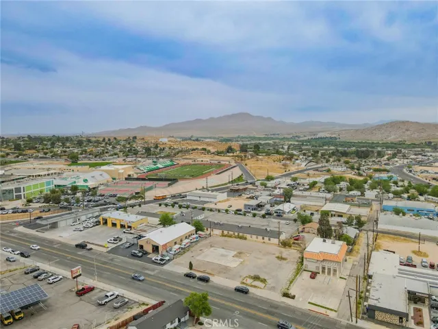 16650 Mojave Dr, Victorville, California 92395