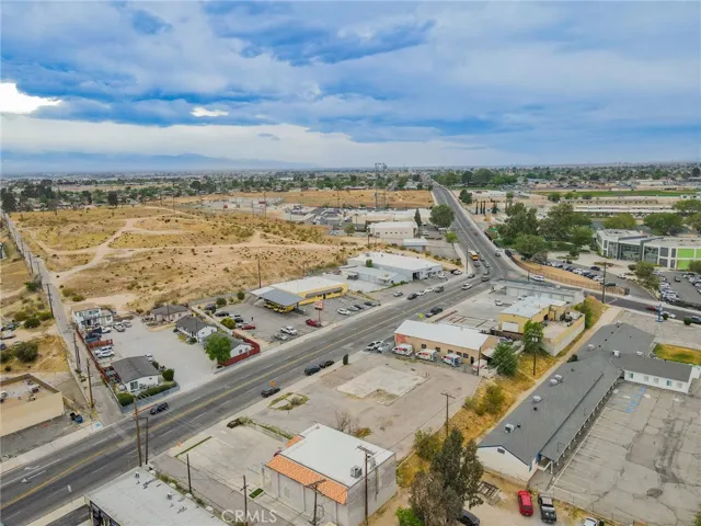 16650 Mojave Dr, Victorville, California 92395