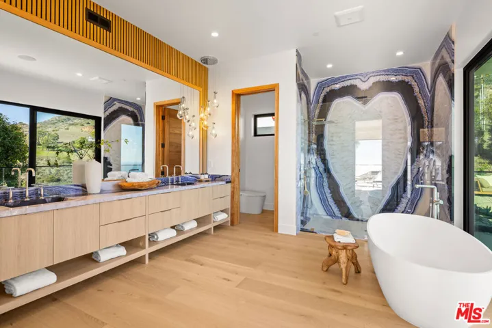 4732 Avenida Del Mar, Malibu, California 90265