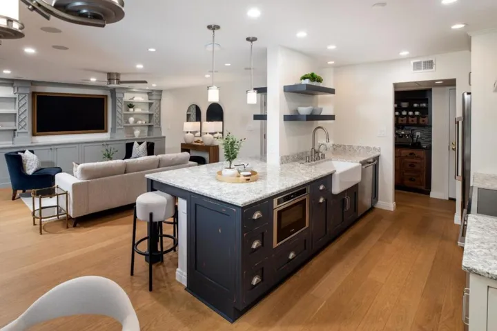 226 W Edith Avenue 20, Los Altos, California 94022