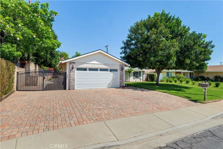832 N Pershore Avenue, San Dimas, California 91773