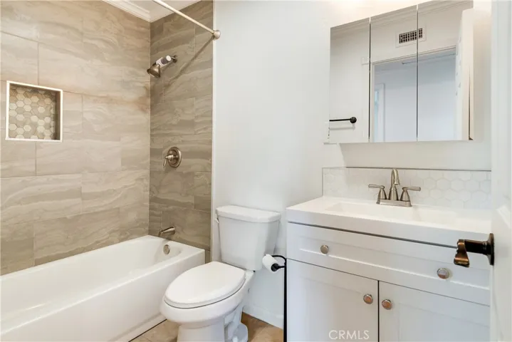 832 N Pershore Avenue, San Dimas, California 91773