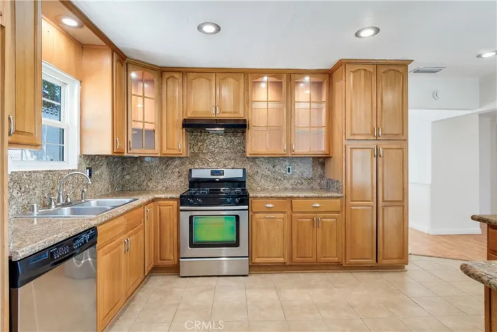 832 N Pershore Avenue, San Dimas, California 91773
