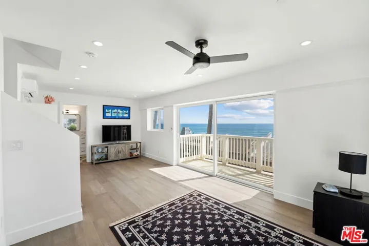 11838 Ebbtide Lane, Malibu, California 90265