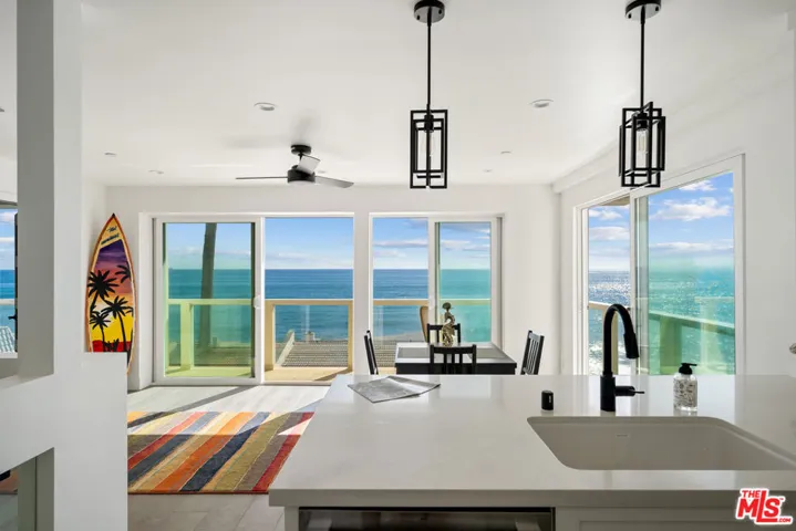 11838 Ebbtide Lane, Malibu, California 90265