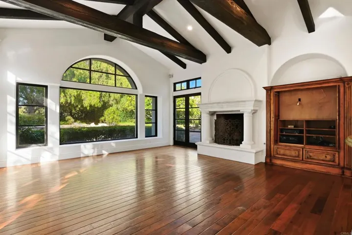 18325 Calle La Serra, Rancho Santa Fe, California 92091
