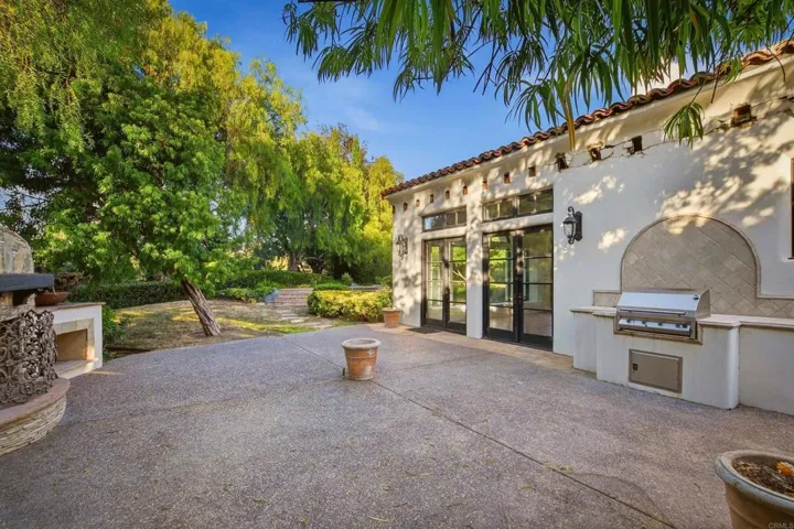 18325 Calle La Serra, Rancho Santa Fe, California 92091